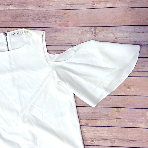 Designer Alice + Olivia Top - Picture 8 of 12